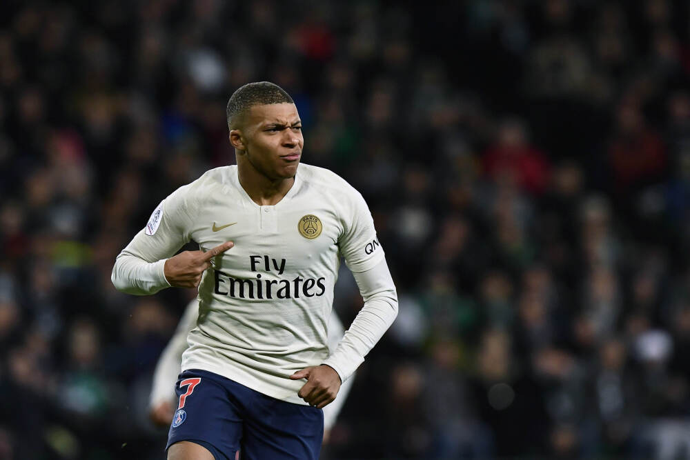 淘气天尊：市场午后诱多后回落，明天怎么看？